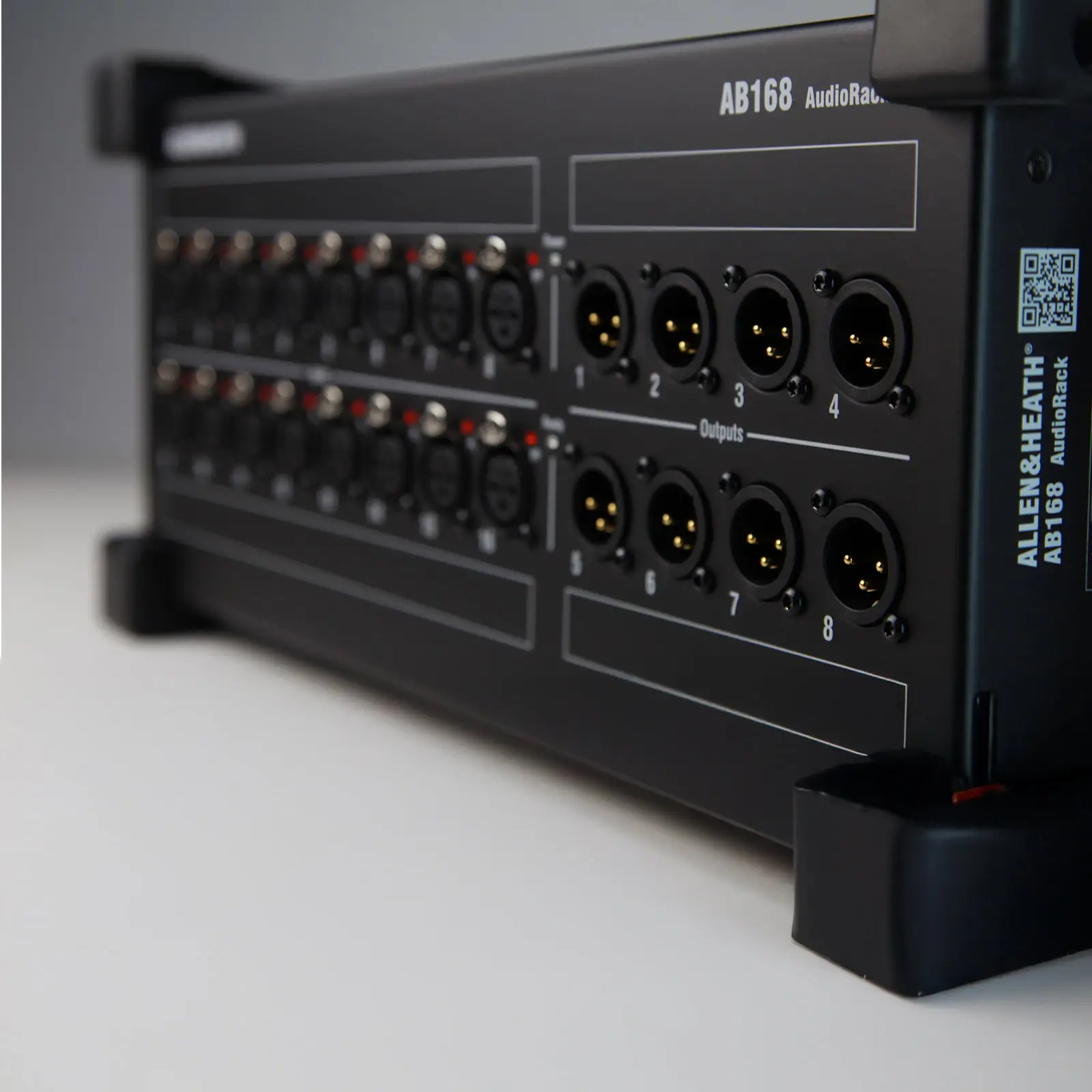 16 Input/ 8 Output Portable Rack AB168 - Image 8