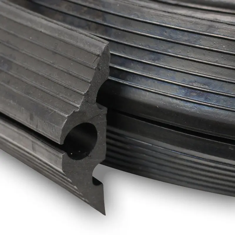 RR120 10m Rubber Cable Ramp - Image 2