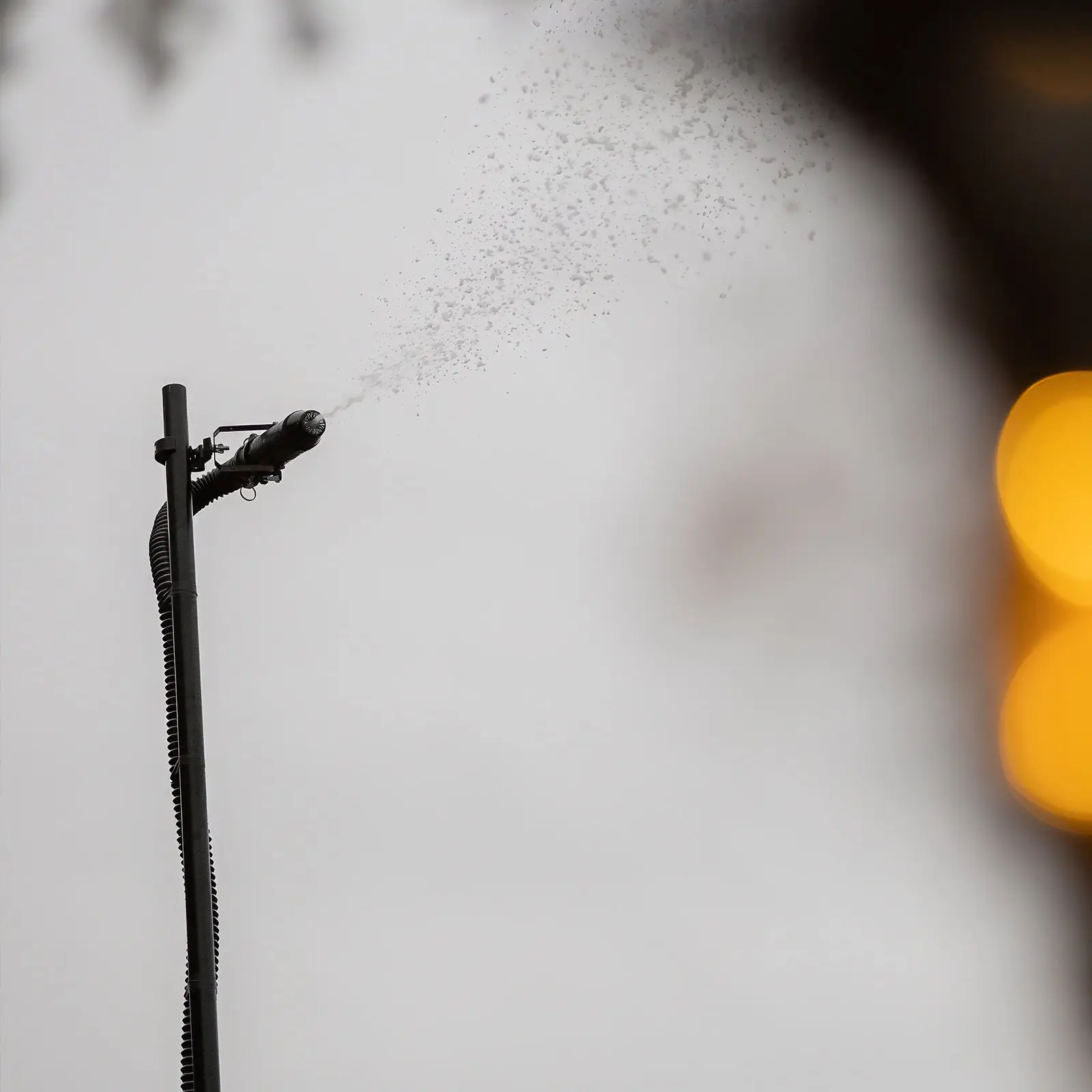 Storm 600 Snow Machine - Image 18