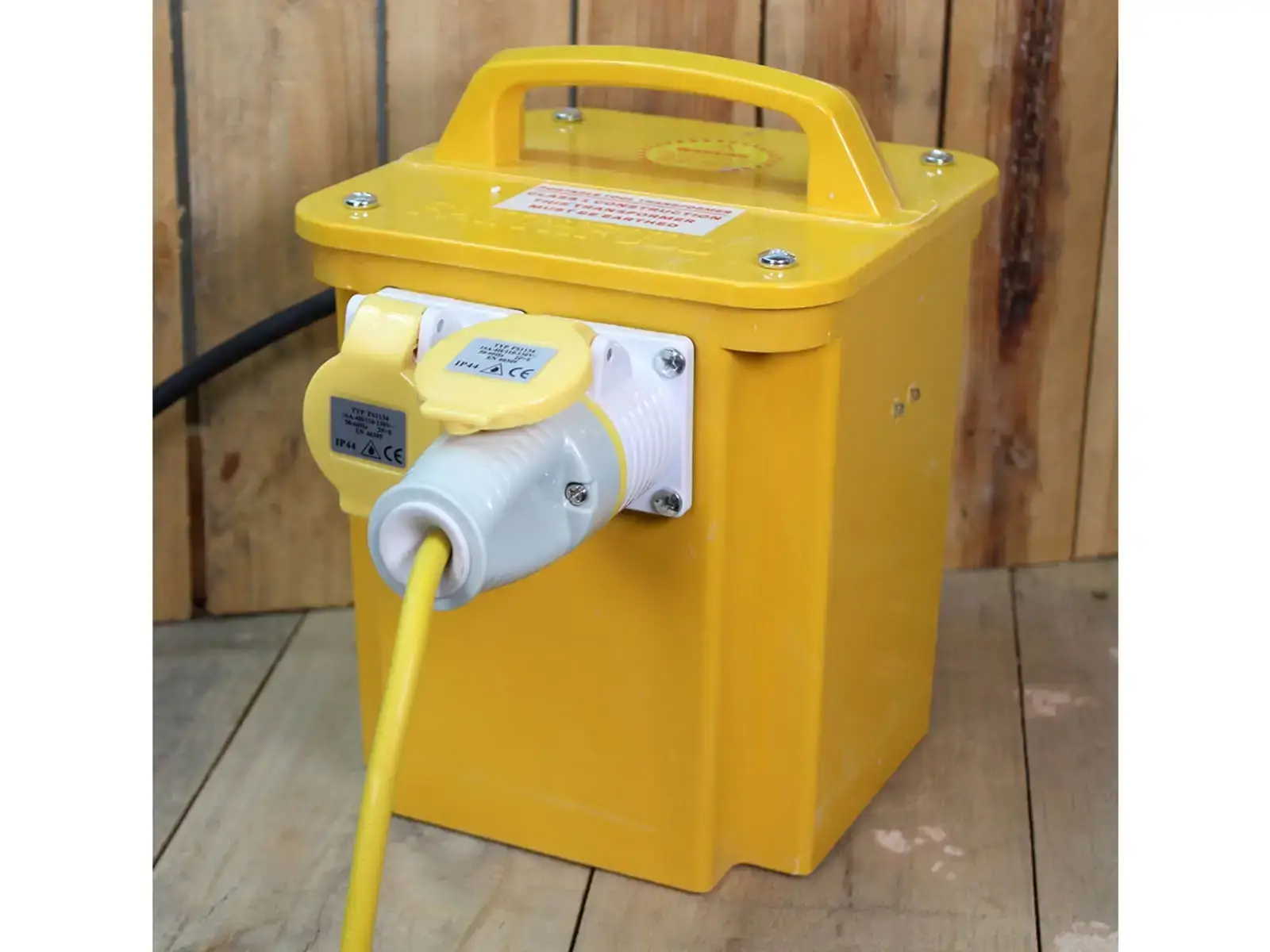 Transformer 3.3kVA Dual Socket - Image 3