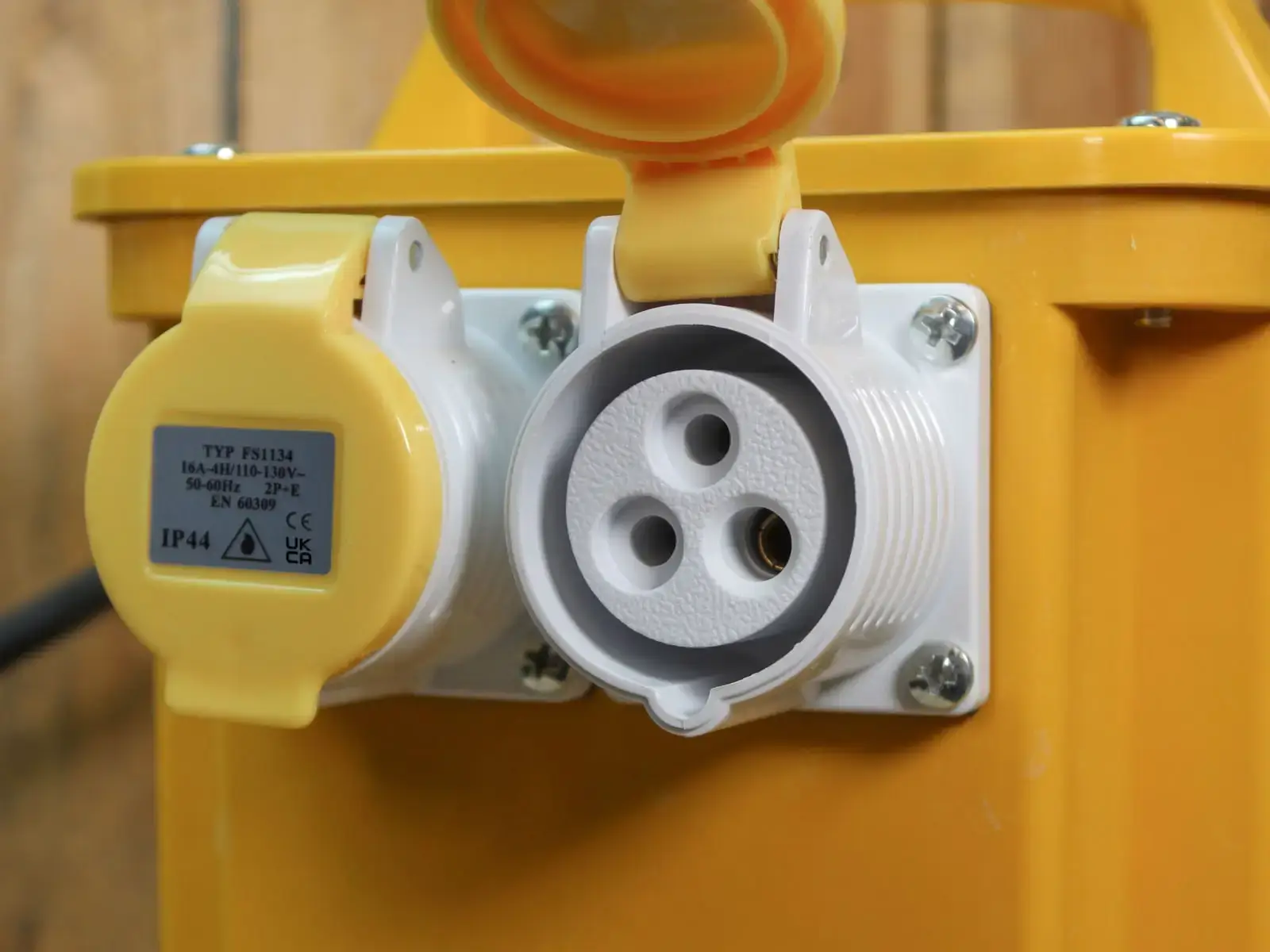 Transformer 3.3kVA Dual Socket - Image 7