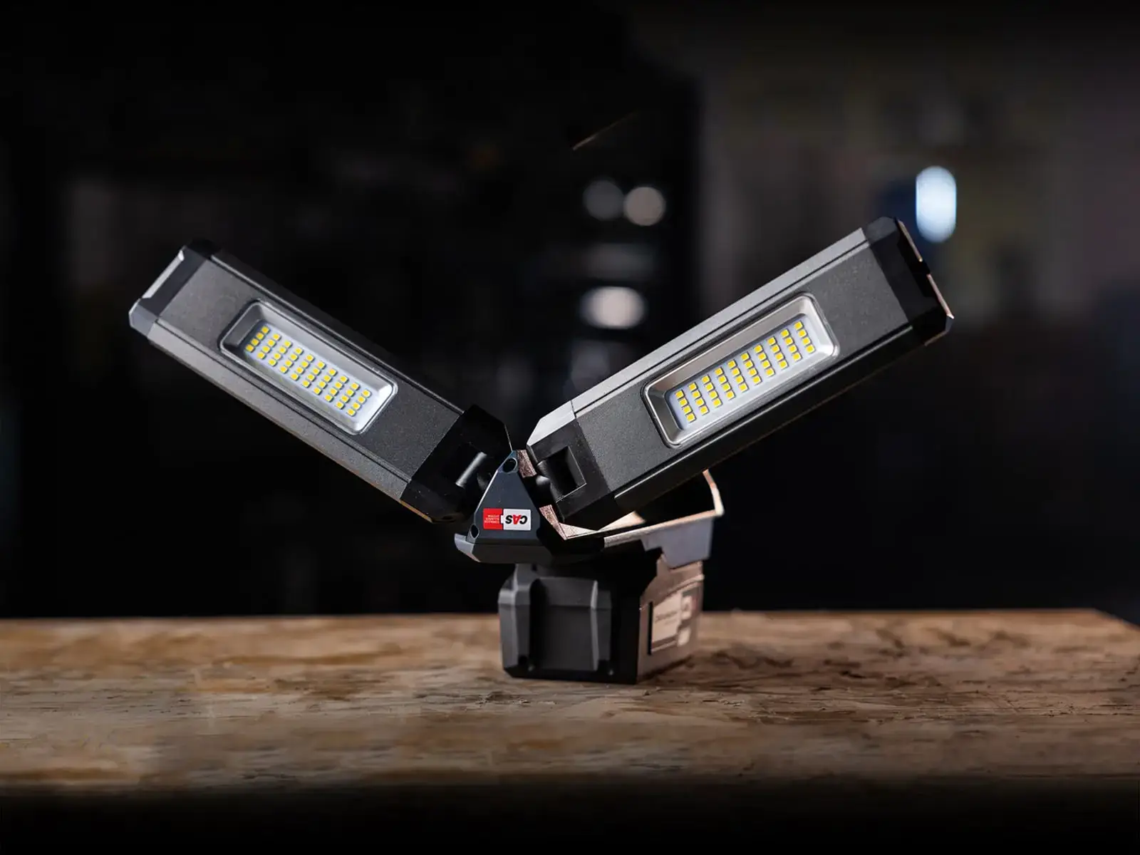 DUO CONNECT Compact Floodlight 18V Bare Unit - Image 7