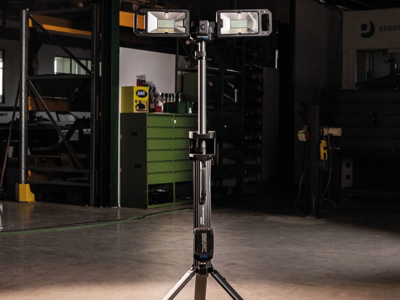 TOWER 8 CONNECT Floodlight 18V Bare Unit - Image 7