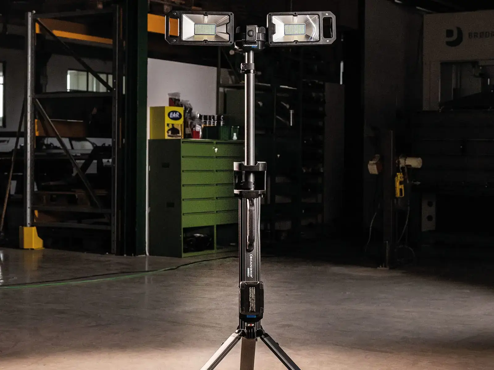 TOWER 8 CONNECT Floodlight 18V Bare Unit - Image 14