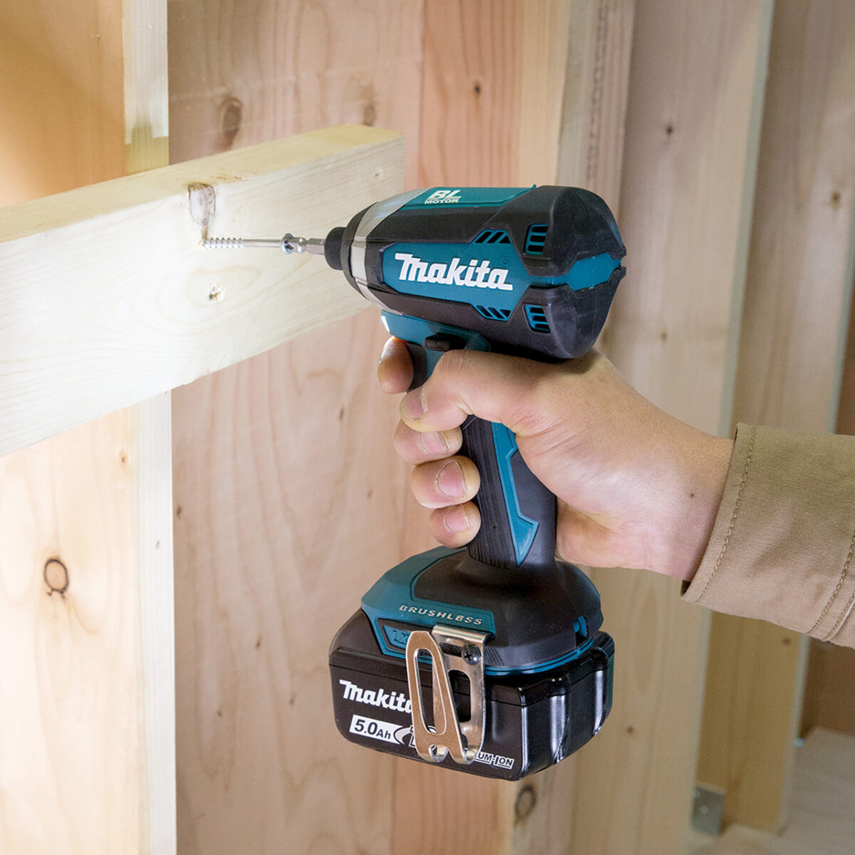 Makita DLX2507TJ 18V LXT DHP489 Combi Drill & DTD153 Impact Driver Twin Pack (2 x 5.0Ah Batteries)