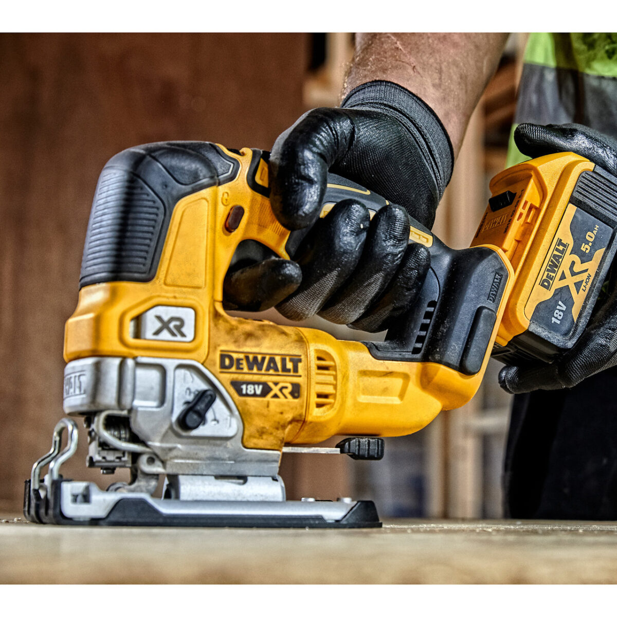 Dewalt DCS334N 18V XR Brushless Pendulum Jigsaw (Body Only)