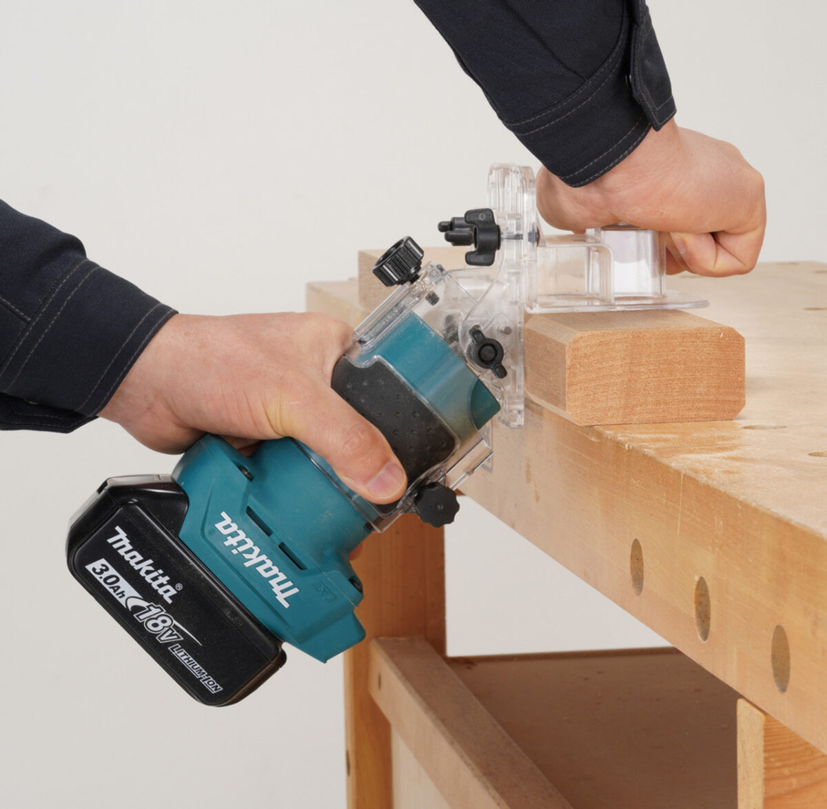 Makita DRT52Z 18V LXT Brushless Router/Trimmer (Body Only)