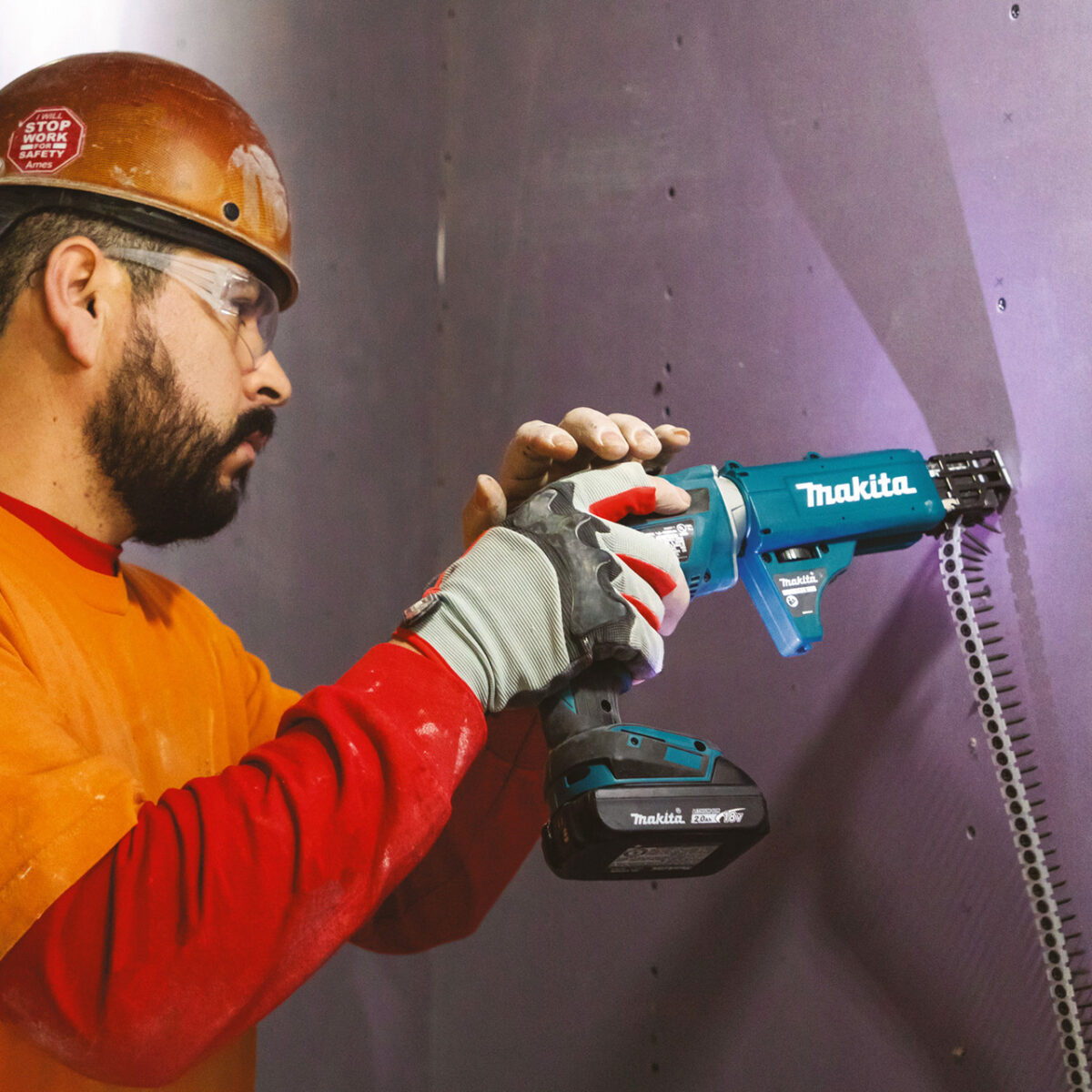 Makita DFS452FJX2 18V LXT Drywall Screwdriver with Auto-Feed Attachment (2 x 3.0Ah Batteries)
