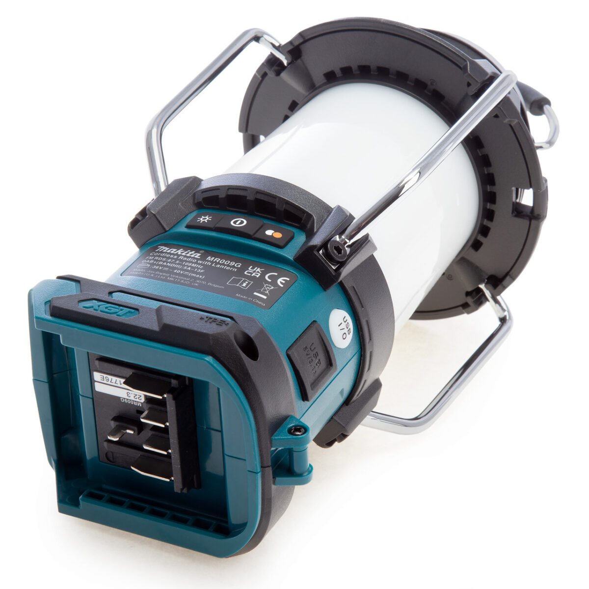 Makita MR009GZ 40VMax XGT Bluetooth DAB/DAB+ Radio Lantern (Body Only)